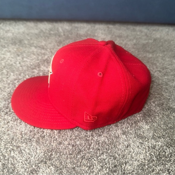 Hat Heaven New Era Houston Astros Fitted Hat Size 7 1/4 Red Gray UV NWOT - Picture 4 of 10